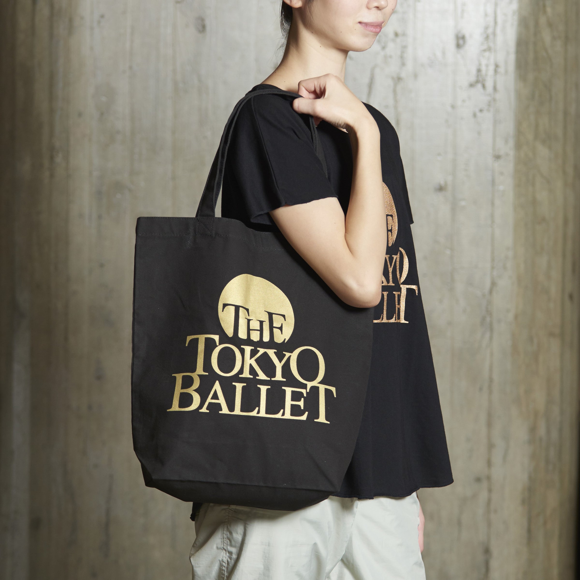 【現地現物購入】  BALLET トートバッグ ゆうパケット対応】Balletイニシャル 刺繍トートバッグ[K] - 雑貨